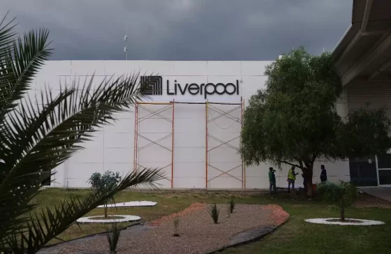 E6F1FBB4-86C9-4BA8-82FA-37A46D1242CC