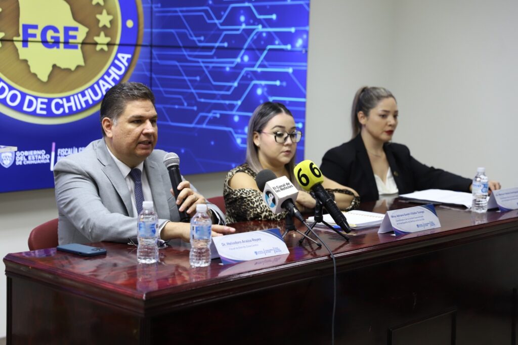 f0457132-04b8-48b4-b00c-0e8910b8d8aa