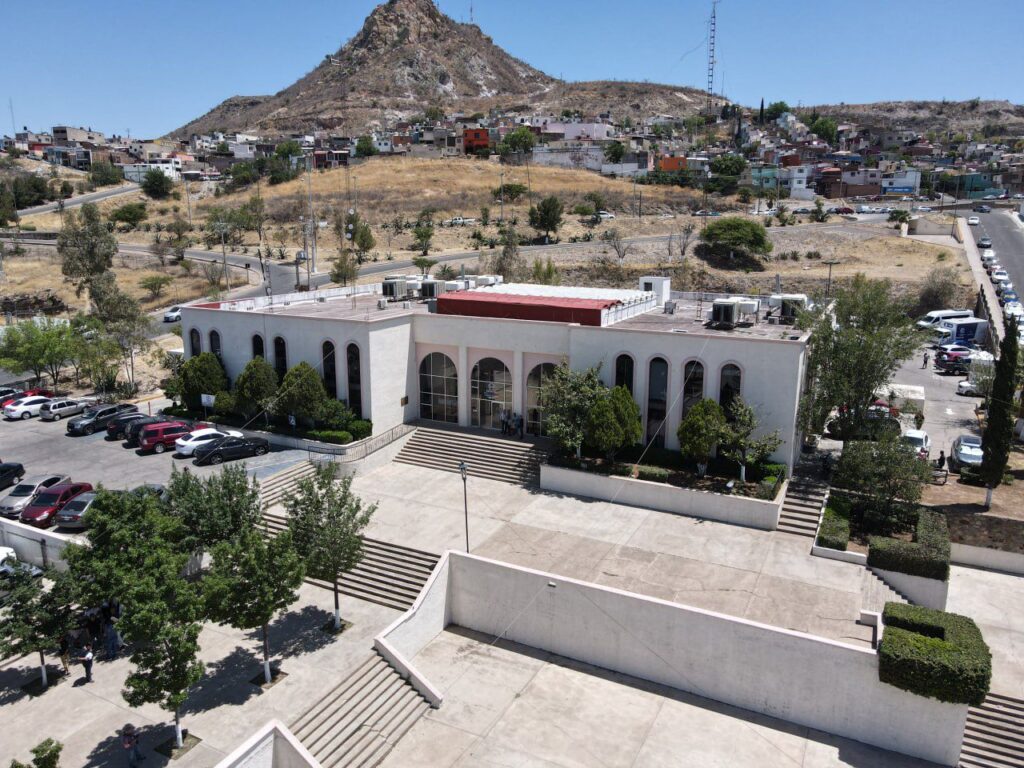 ACBE6110-0B56-4E9C-BC6B-24279F980694