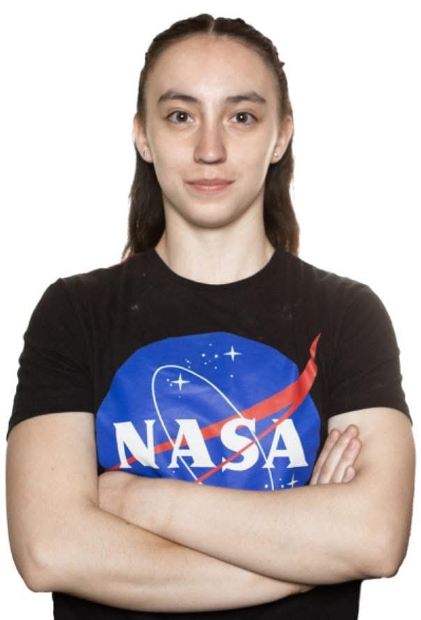 65D8A694-28BA-45AE-8FB3-985DF8056C5F