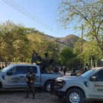 El rugido de las hélices en el refugio del «Mayo»: El Álamo, bajo sitio federal