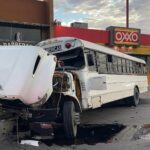 ¡Madrugonazo en La Cantera! Camión de personal derriba señal vial tras presunto pestañazo del chofer