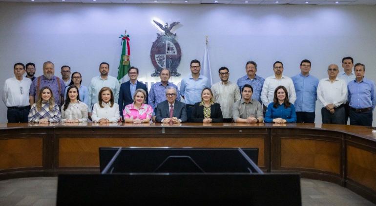principal_ruben-rocha-moya-regreso-gobernador