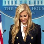 Entre nervios y críticas: así fue el debut de la nueva vocera de Trump