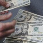Dólar aumentó de precio en ventanilla este viernes; así cotizó hoy