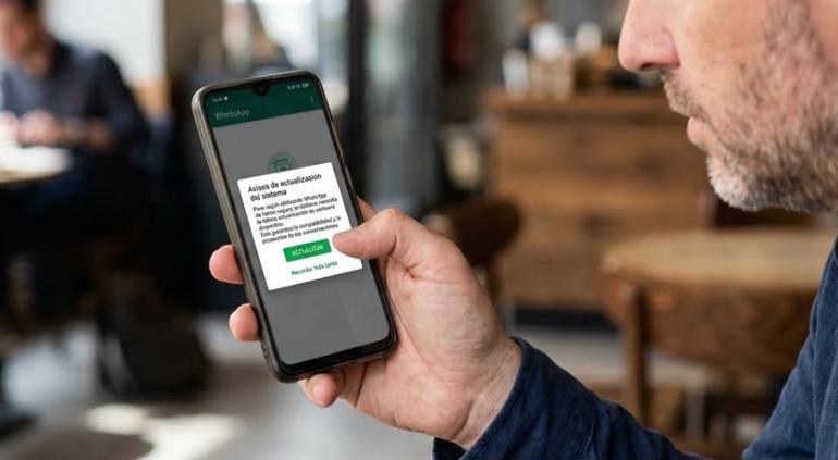 principal_usas-whatsapp-pedira-actualizar-tu-celular-para-recuperar-tu-cuenta